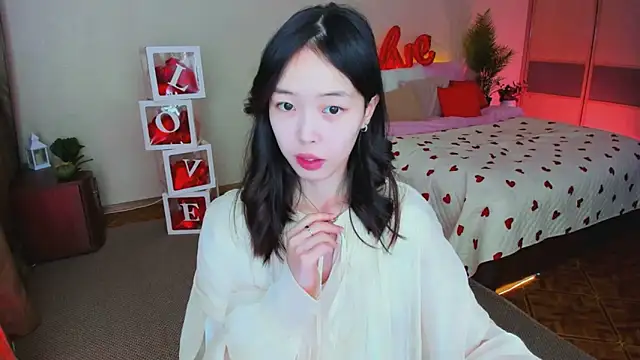 Snapshot of SoulHarmoonyy chatting on 02/13/26, 07:25 SoulHarmoonyy online show from 02/13/26, 07:25