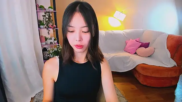 Snapshot of SoulHarmoonyy chatting on 09/13/25, 11:32 SoulHarmoonyy online show from 09/13/25, 11:32