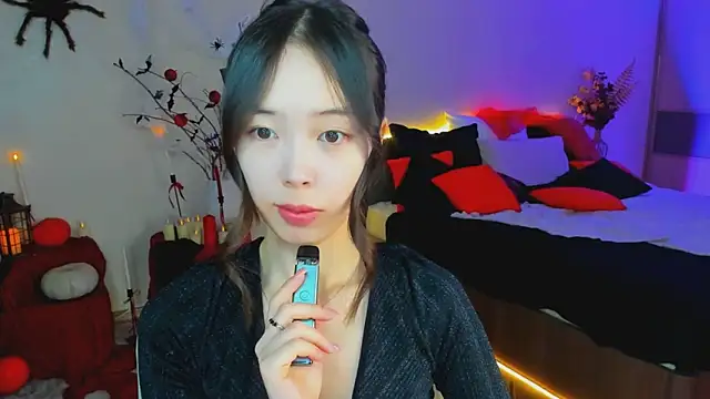 Snapshot of SoulHarmoonyy chatting on 10/27/25, 07:26 SoulHarmoonyy online show from 10/27/25, 07:26