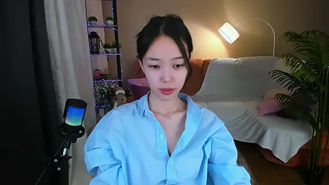 Snapshot of SoulHarmoonyy chatting on 11/29/25, 11:10 SoulHarmoonyy online show from 11/29/25, 11:10