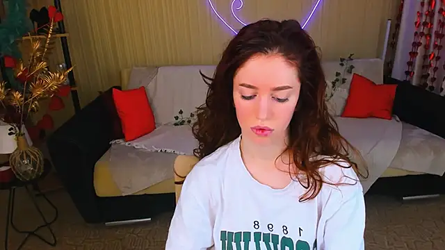 ChristinaConteeree online show from 03/08/26, 03:10