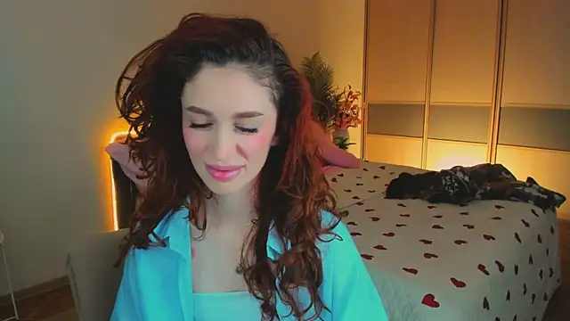 ChristinaConteeree online show from 04/25/26, 11:24