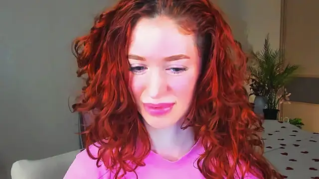Snapshot of ChristinaConteeree chatting on 07/11/26, 11:21 ChristinaConteeree online show from 07/11/26, 11:21