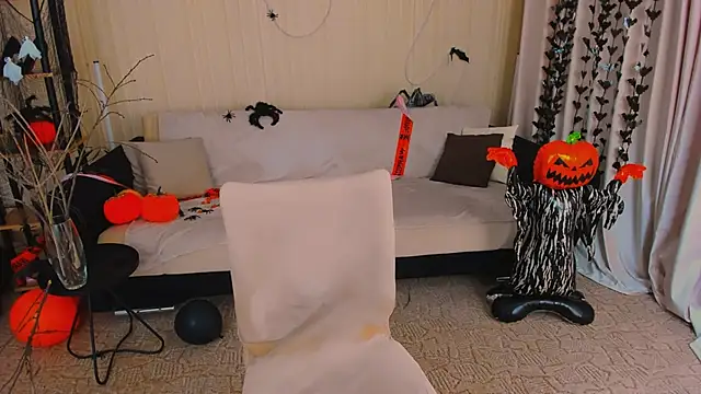 ChristinaConteeree online show from 11/03/25, 07:50