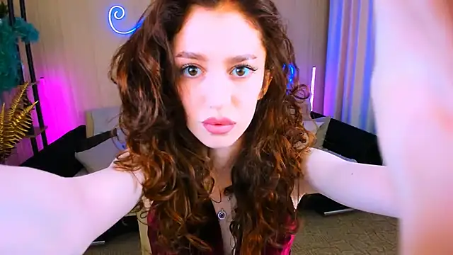 Snapshot of ChristinaConteeree chatting on 10/02/25, 01:25 ChristinaConteeree online show from 10/02/25, 01:25