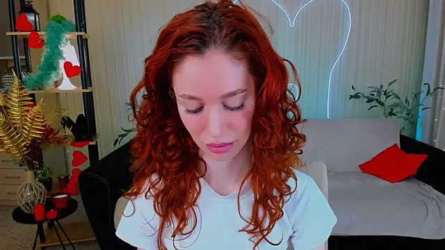 Snapshot of ChristinaConteeree chatting on 07/16/26, 07:22 ChristinaConteeree online show from 07/16/26, 07:22