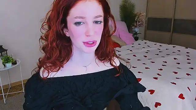 ChristinaConteeree online show from 05/09/26, 11:35