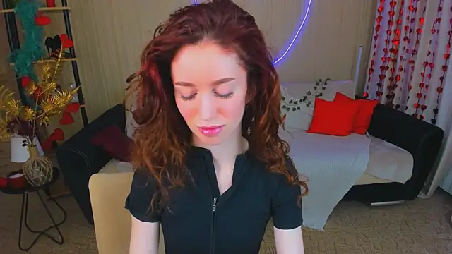 ChristinaConteeree online show from 03/09/26, 04:27