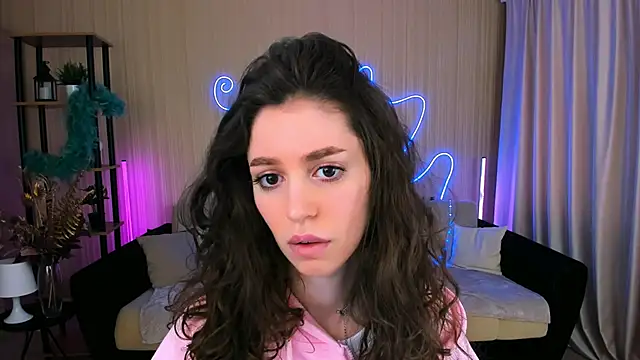 Snapshot of ChristinaConteeree chatting on 09/25/25, 01:28 ChristinaConteeree online show from 09/25/25, 01:28