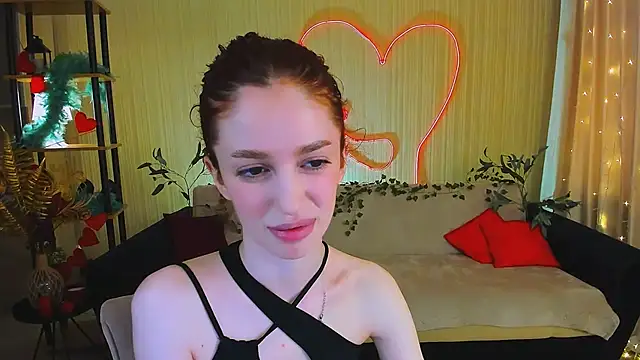 ChristinaConteeree online show from 05/14/26, 01:41