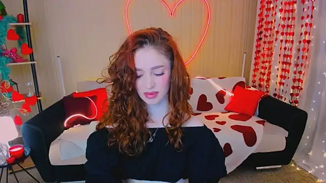 ChristinaConteeree online show from 02/10/26, 06:29