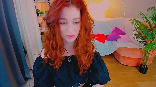 ChristinaConteeree online show from 11/09/25, 12:09