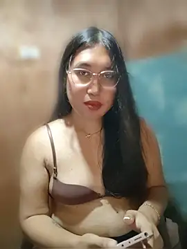 Snapshot of Romantic_Sabrina chatting on 05/30/26, 03:02 Romantic Sabrina online show from 05/30/26, 03:02
