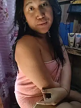 Snapshot of Romantic_Sabrina chatting on 07/18/26, 01:25 Romantic Sabrina online show from 07/18/26, 01:25