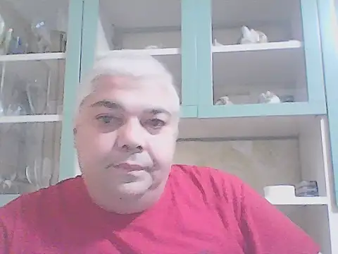mauri5 online show from 10/31/25, 10:34