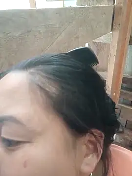 Love-Ly99 online show from 10/15/25, 04:33