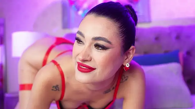 Snapshot of Pretty_Lia_ chatting on 11/05/25, 08:45 Pretty Lia online show from 11/05/25, 08:45