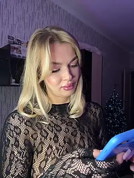 miss veroNika online show from 12/22/25, 03:28