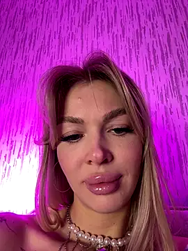 miss veroNika online show from 12/03/25, 03:40