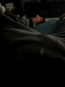 Snapshot of Frankieyyy1 chatting on 01/09/26, 10:28 Frankieyyy1 online show from 01/09/26, 10:28