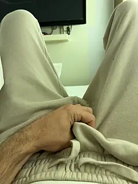 Frankieyyy1 online show from 11/14/25, 10:30