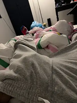 Frankieyyy1 online show from 11/25/25, 11:16