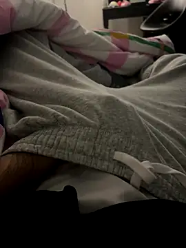 Frankieyyy1 online show from 11/21/25, 05:28