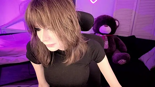 CrystallBloom online show from 04/07/26, 01:29