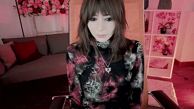 CrystallBloom online show from 02/07/26, 01:19