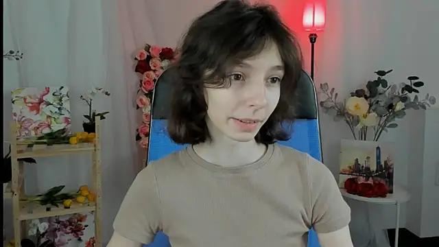 EmmanuellBrown online show from 11/26/25, 10:04