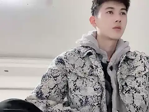 xiaojie2563 online show from 12/01/25, 11:11