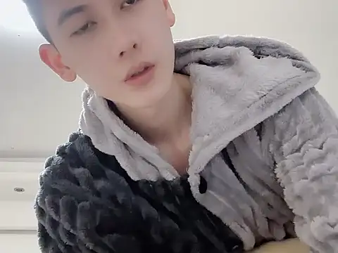 xiaojie2563 online show from 11/21/25, 10:25