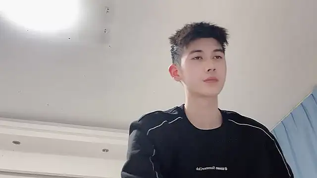 xiaojie2563 online show from 01/18/26, 12:19