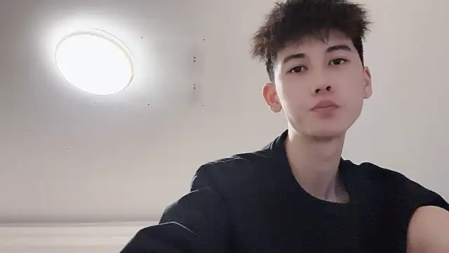 xiaojie2563 online show from 10/29/25, 07:13