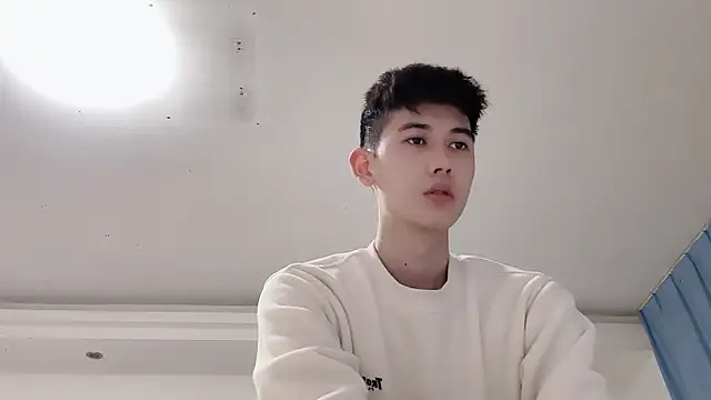 xiaojie2563 online show from 03/05/26, 09:50