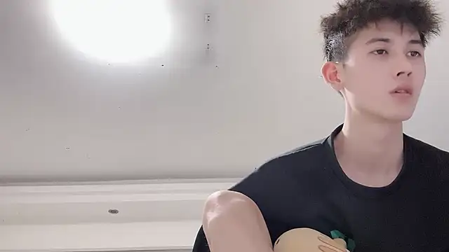 xiaojie2563 online show from 11/04/25, 09:35