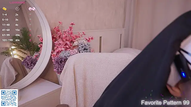 BlissHey online show from 11/21/25, 04:06