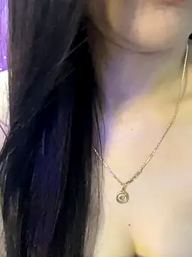 Snapshot of Mon_monbaby chatting on 10/29/25, 06:40 Mon monbaby online show from 10/29/25, 06:40