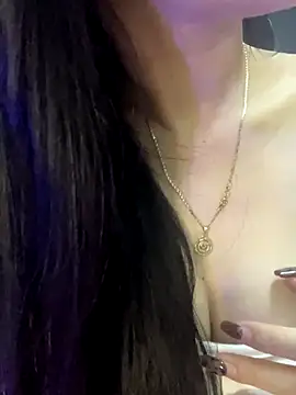 Snapshot of Mon_monbaby chatting on 11/24/25, 06:30 Mon monbaby online show from 11/24/25, 06:30