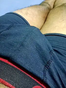 hotblack7 online show from 12/17/25, 07:02