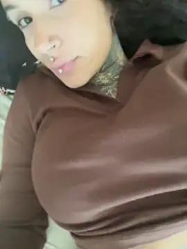 sereiaruiva99 online show from 04/27/26, 06:50
