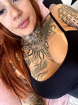 sereiaruiva99 online show from 10/09/25, 03:45