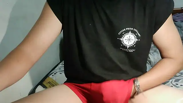 bigbb101011 online show from 12/14/25, 11:16