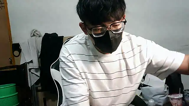 bigbb101011 online show from 09/14/25, 01:33