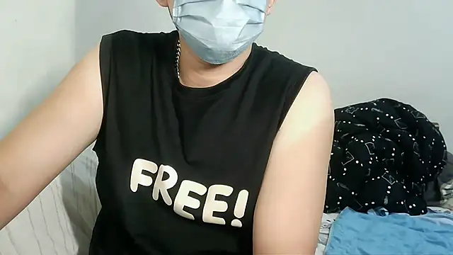 bigbb101011 online show from 09/25/25, 04:18