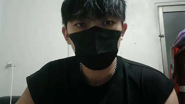 bigbb101011 online show from 11/20/25, 02:07