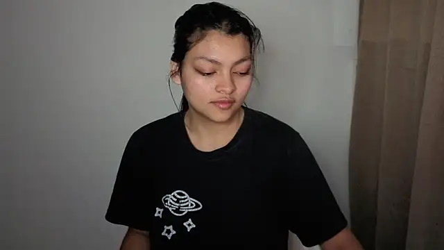 Candela    online show from 10/15/25, 09:06