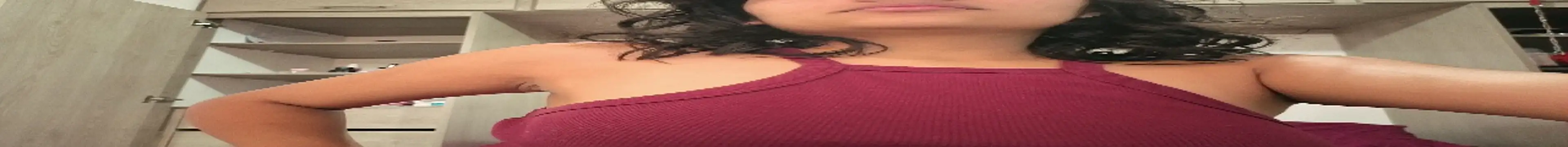 Snapshot of Candela___ chatting on 05/19/26, 01:07 Candela online show from 05/19/26, 01:07
