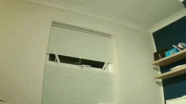 ASAIN VIRGIN ARIA online show from 12/02/25, 08:32