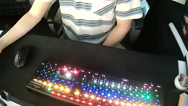 solooboy18 online show from 09/30/25, 09:15